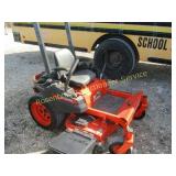 Kubota Kommandor Z122E Mower    KEY