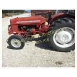 IH 574Tractor 3 pt  Diesel