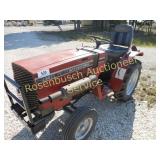 International 234 Diesel Tractor w/Wedge Key