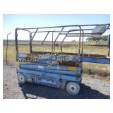 Upright Scissor Lift