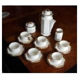 Tea Set & Table Service Items, Unmarked