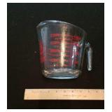 4 Quart Anchor Hocking Measuring Cup