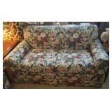 Thomasville love seat, like new