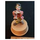 Arni Music box plays Alouette