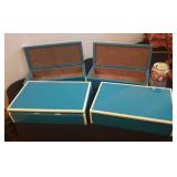 4 Blue lacquer display boxes