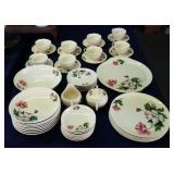 Ballerina by Universal dinnerware set,