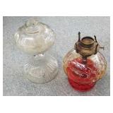 2 kerosene lamps