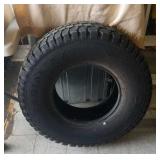 Durango Radial tire LT285/75R16
