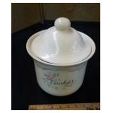 Pfaltzgraff cookie jar & extra pieces