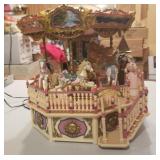 Enesco Carousel musical