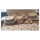 Lenox "Poppies on Blue " dinnerware set