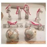 World landmarks ornaments