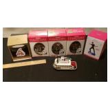 6 assorted musical ornaments