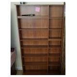 Book shelf unit with adjustable shelves