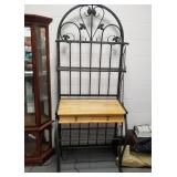 Pine & cast iron baker