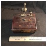Unusual  Vintage mechanical cigarette box