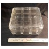 Criss Cross refrigerator dish