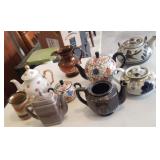 Tea pots & pitchers,  9 pieces