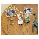 Giraffe items