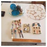 Pastry cutters, cheese knives, serving pieces,