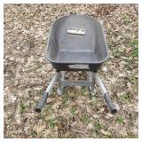 Steel frame wheelbarrow