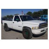 2000 DODGE RAM PICK UP WHITE