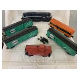 Model Train Engine & 5 Cars H O Scale 1:87