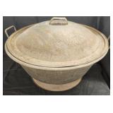 Primitive dough bowl riser