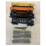 4 Model Train Cars w/cargo H O Scale 1:87