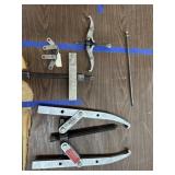 Adjustable gear puller set by owatanna tool co.