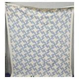 Vtg Handmade quilt  5'9-6'7