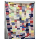 Vtg Handmade quilt 4'9 - 6'5