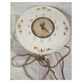 Vtg. Autumn leaf electric clock