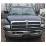 2001 DODGE RAM PICK UP BLUE