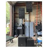 (2) proreck standing speakers