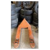 HaulMaster 2.5 ton Pallet Jack