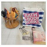 Scissor catty , Bath and body