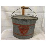 Falls City Oval Minnow Bucket
