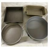 Baking pans