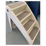Pet steps