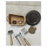 Vtg. Pastry cutter, Vtg. Garlic press, Tin
