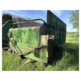 John Deere Silage Wagon