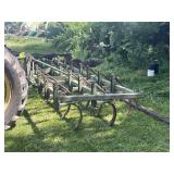 John Deere 12 Foot Chisel Plow With Drag