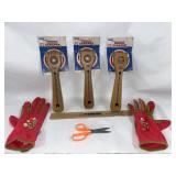 1 pair of womenï¿½s gloves (3) paint and wood