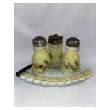 Fan by warm an condiment set
