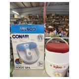 Con air  bubbbling foot bath and igloo cooler