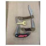 4 sm Pocket Knives