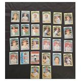 26  1972 Topps baseball cards