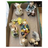 Ceramic figurines such as clowns children f