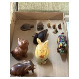 Small wooden figurines